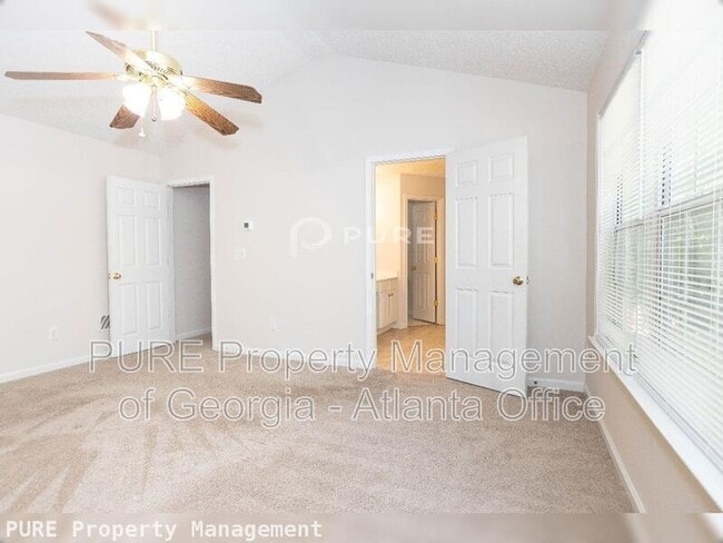 Building Photo - 3468 Chastain Glen Ln NE