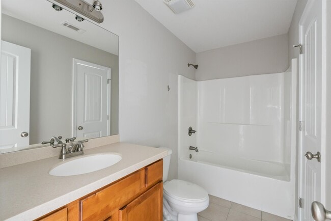 Building Photo - 2113 Fig Tree Way