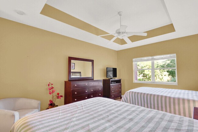 Building Photo - 8020 Carnoustie Pl