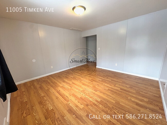 Building Photo - 11005 Timken Ave