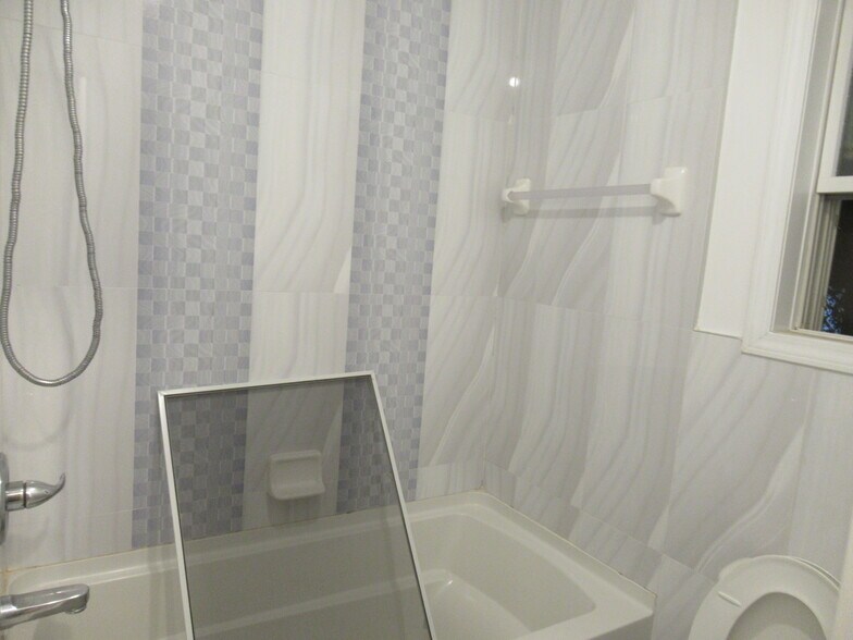 Building Photo - 129 NY-306