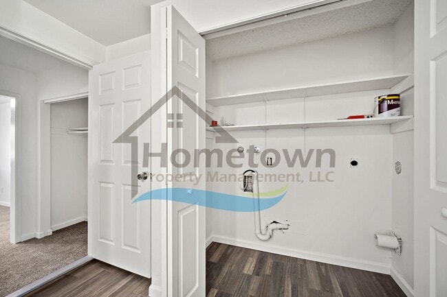 Building Photo - 2850 N Francis St