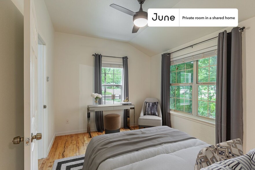 Primary Photo - Room in Shared 4 bed/2 bath home