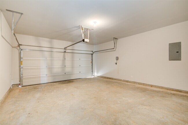 Building Photo - 5722 Fresh View Ct