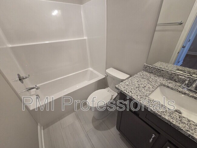 Building Photo - 1339 Rebecca Johns Dr