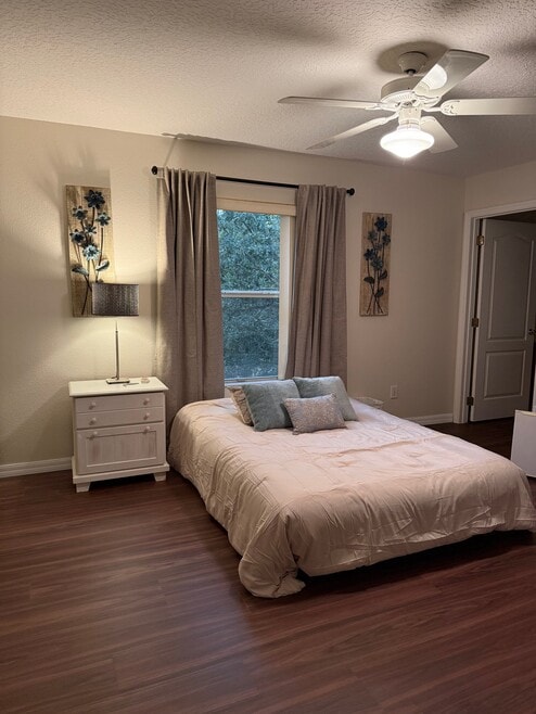 Building Photo - 6530 Lake Pembroke Pl