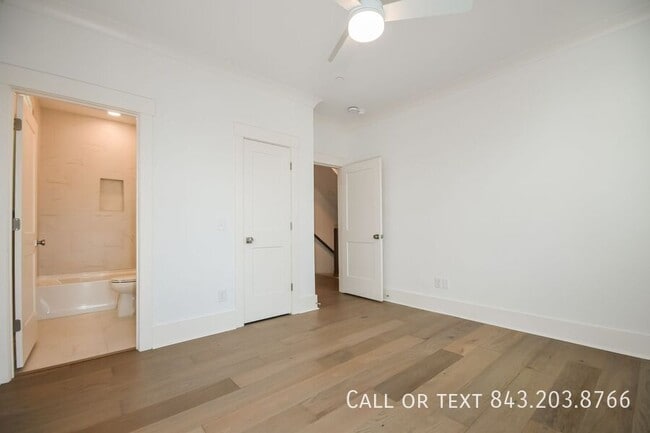 Building Photo - 12.5 Nunan St