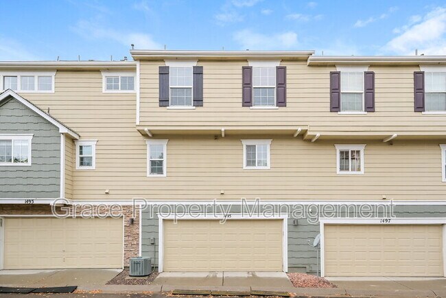 Building Photo - 1495 Red Cliff Way