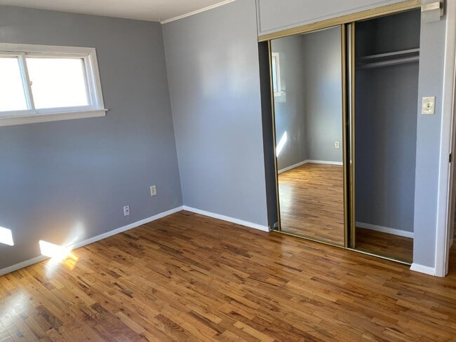Building Photo - 3207 Jon St