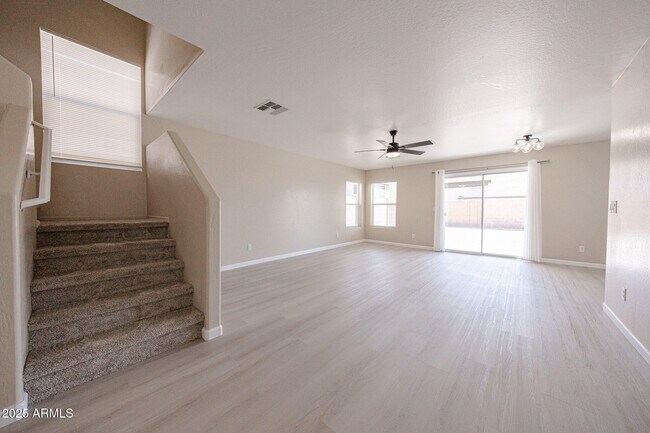 Building Photo - 65 N 224th Ln