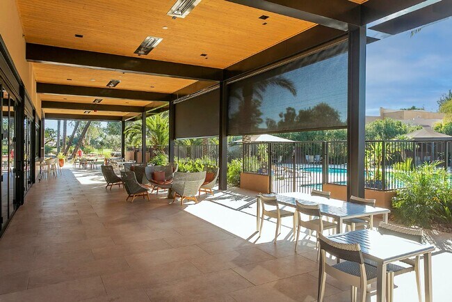 Building Photo - Furnished 2-Bed, 2-Bath Condo in Gainey Ranch