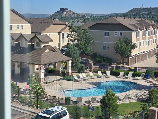 Building Photo - 1508 Royal Troon Dr