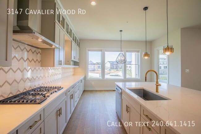 Building Photo - 3147 Cavalier Wood Rd