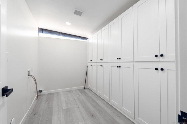 Building Photo - Charming Remodeled Home in Clairemont!