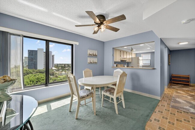 Building Photo - 10310 S Ocean Dr