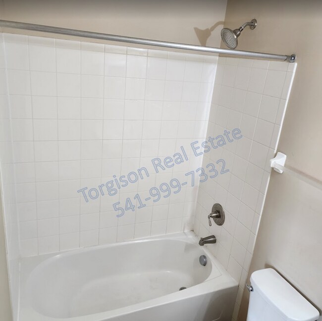 Building Photo - 5828 Trail Creek Dr