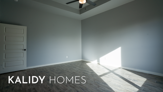 Building Photo - 308 W 3rd St