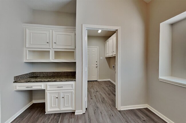 Building Photo - 18426 Big Cypress Dr