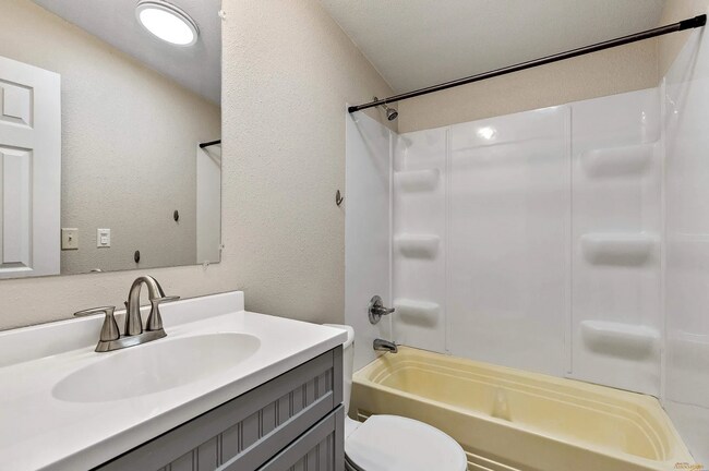 Building Photo - 14957 Antelope Flats Dr