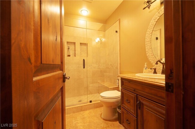 Building Photo - 514 Mandalay Ct