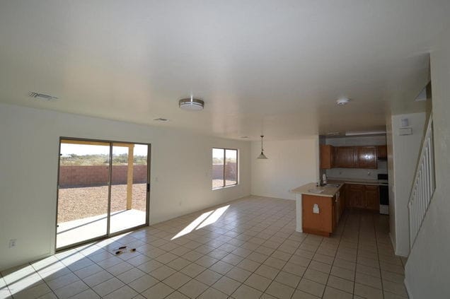 Building Photo - 2038 Silver Grass Pl