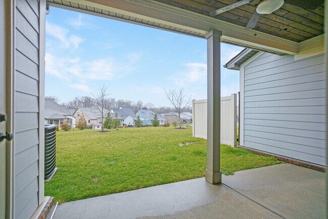 Building Photo - 2576 Wellesley Square Dr