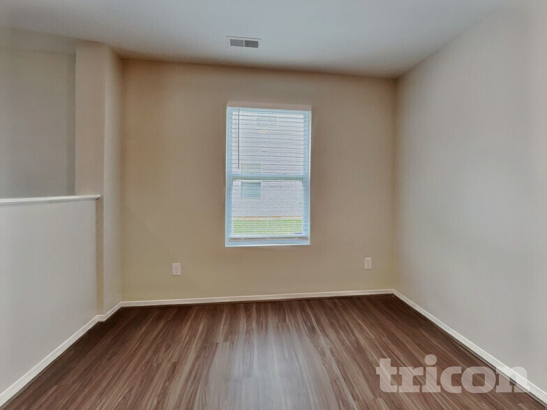 Building Photo - 4582 Brimmer Pl Dr