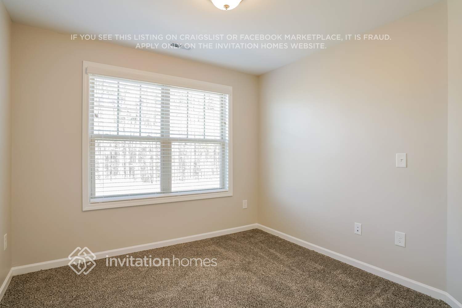 Building Photo - 7808 Weathered Oak Way