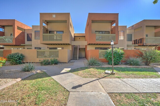 Building Photo - 3500 Hayden Rd