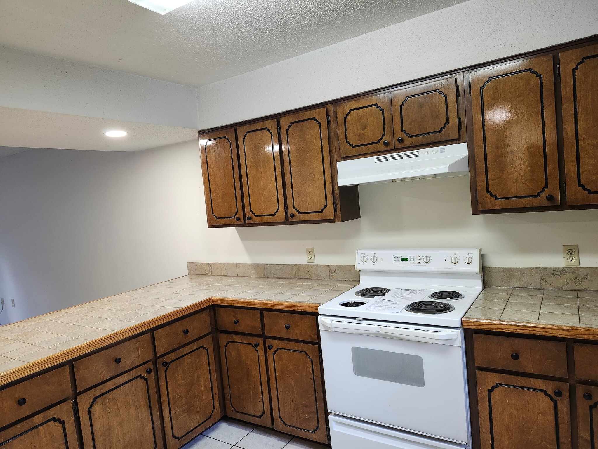 Kitchen - 44 5th St