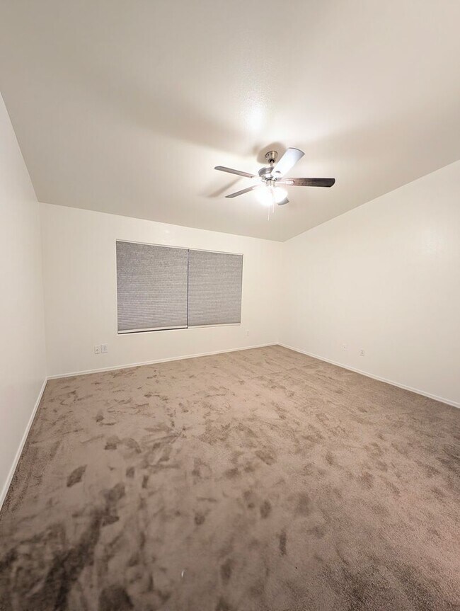 Building Photo - AVAILABLE NOW Beautiful Home with Sparkling Pool in Superstition Springs!!