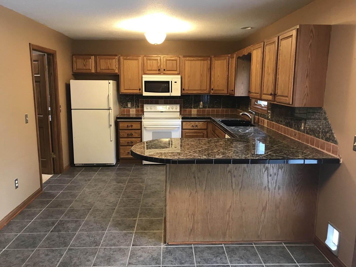 Building Photo - 5726 Fox Mill Run