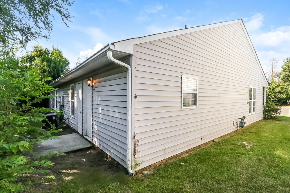 Building Photo - 1069 Park Meadow Dr