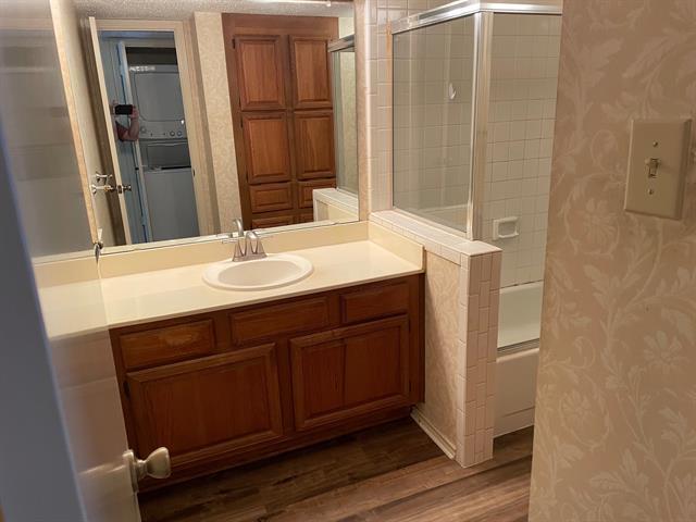 Building Photo - 15221 Berry Trail