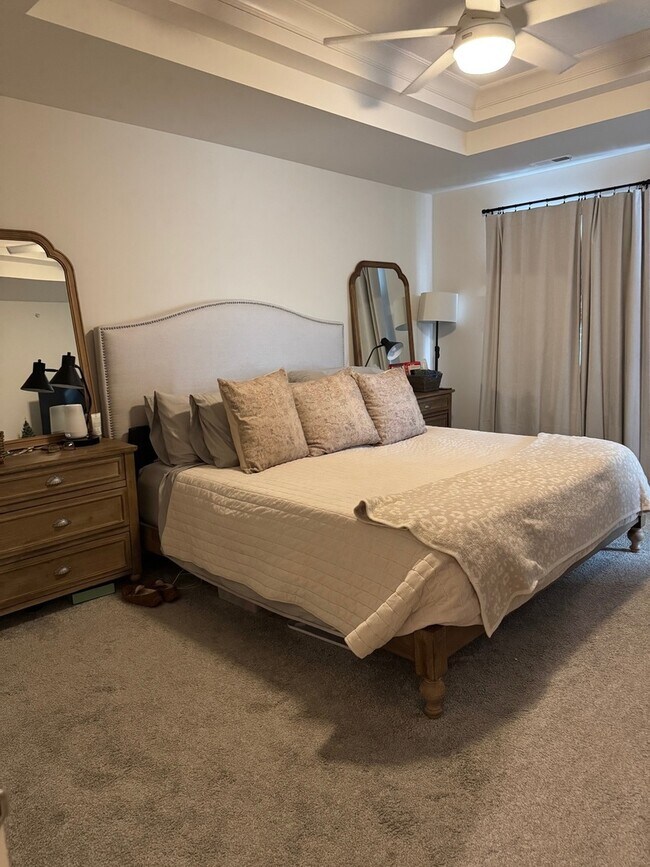 Building Photo - 1654 Bentz Way