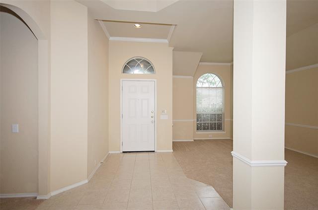 Building Photo - 8809 Somerville Way