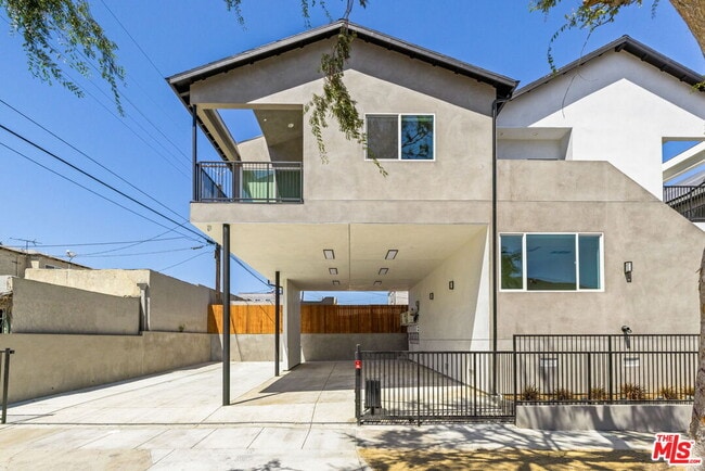 Building Photo - 4905 St Elmo Dr