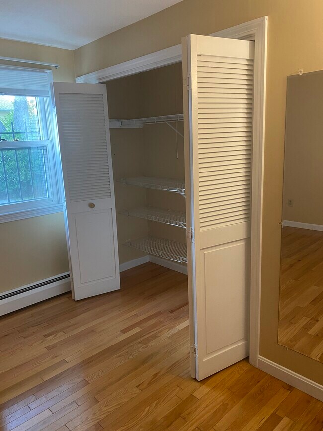 Building Photo - 88 11th St