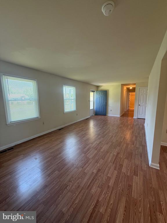 Building Photo - 7110 Sharon Rd