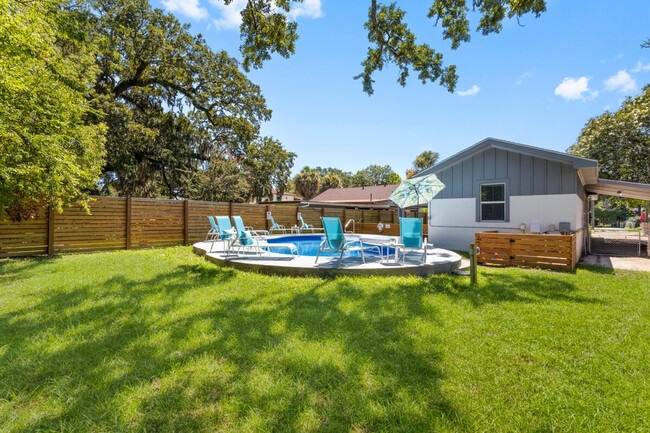 Building Photo - 134 Lee St