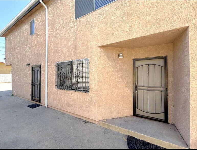 Building Photo - 1343 W 36th St