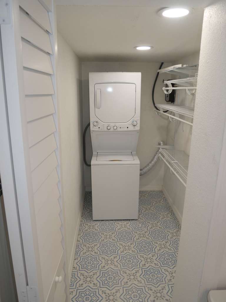 Building Photo - 13115 3rd St E