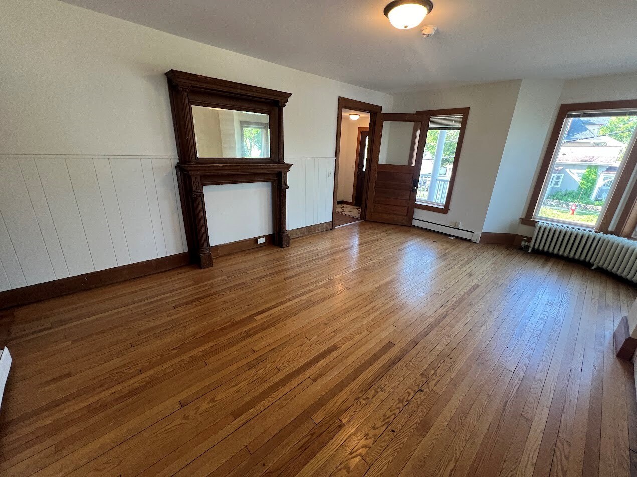 Building Photo - 601 E Gorham St