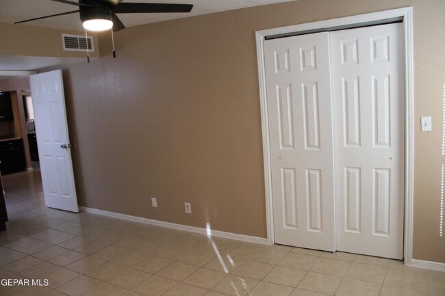 Building Photo - 3120 Voss Dr