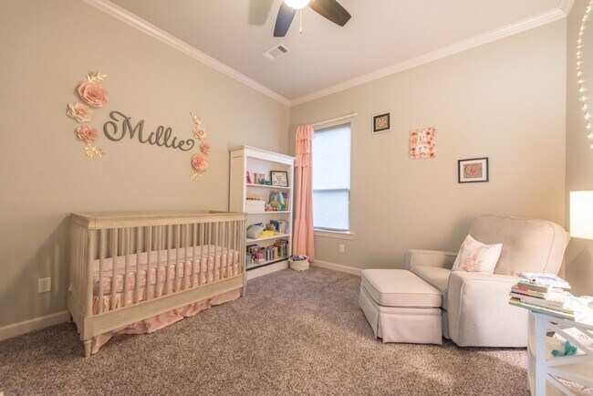 Building Photo - Sherwood Rental