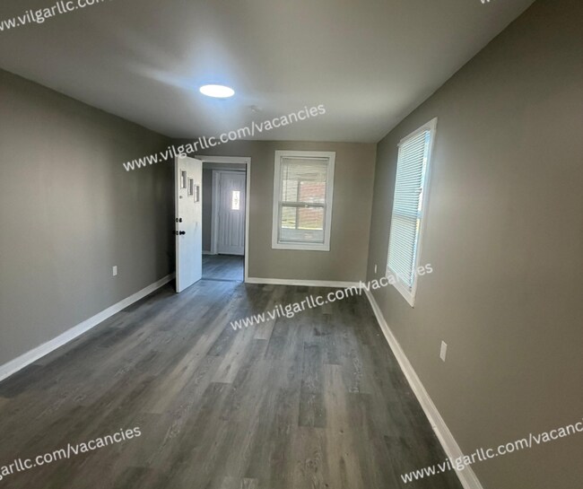 Building Photo - 1712 Carolina St