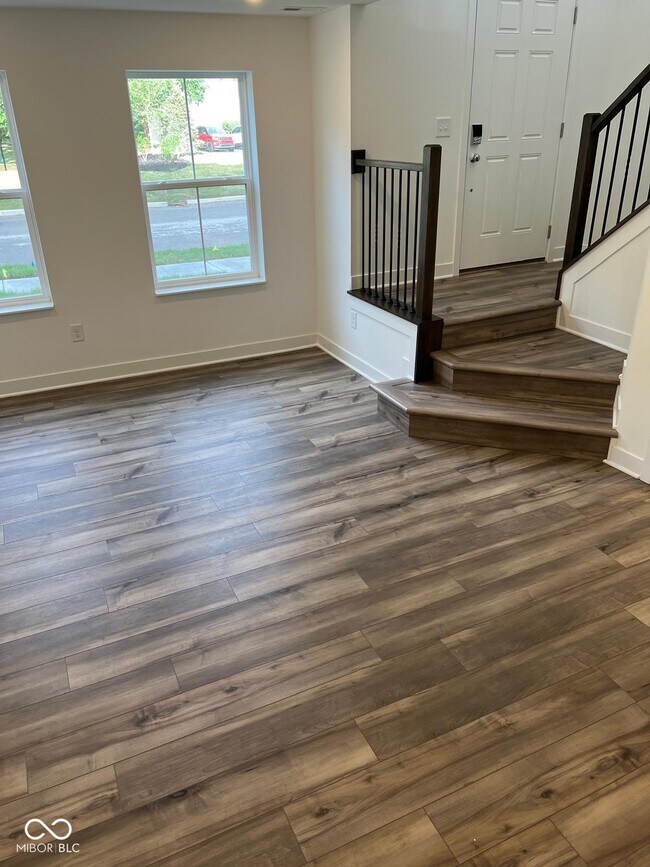 Building Photo - 13733 Gatsby Dr
