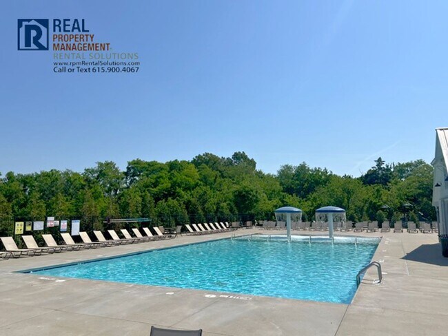 Building Photo - Great 4 bd 2.5 ba with attached garage and large deck!