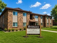 Building Photo - 1515 Darling Dr