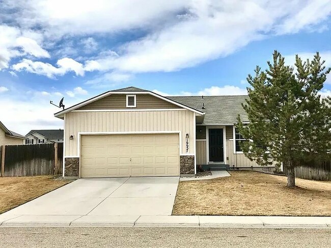 Primary Photo - 16657 Frisco Ave